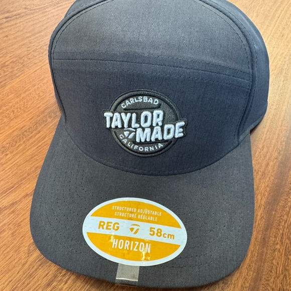 TaylorMade Gray Men's SnapBack BRAND NEW - Picture 1 of 4